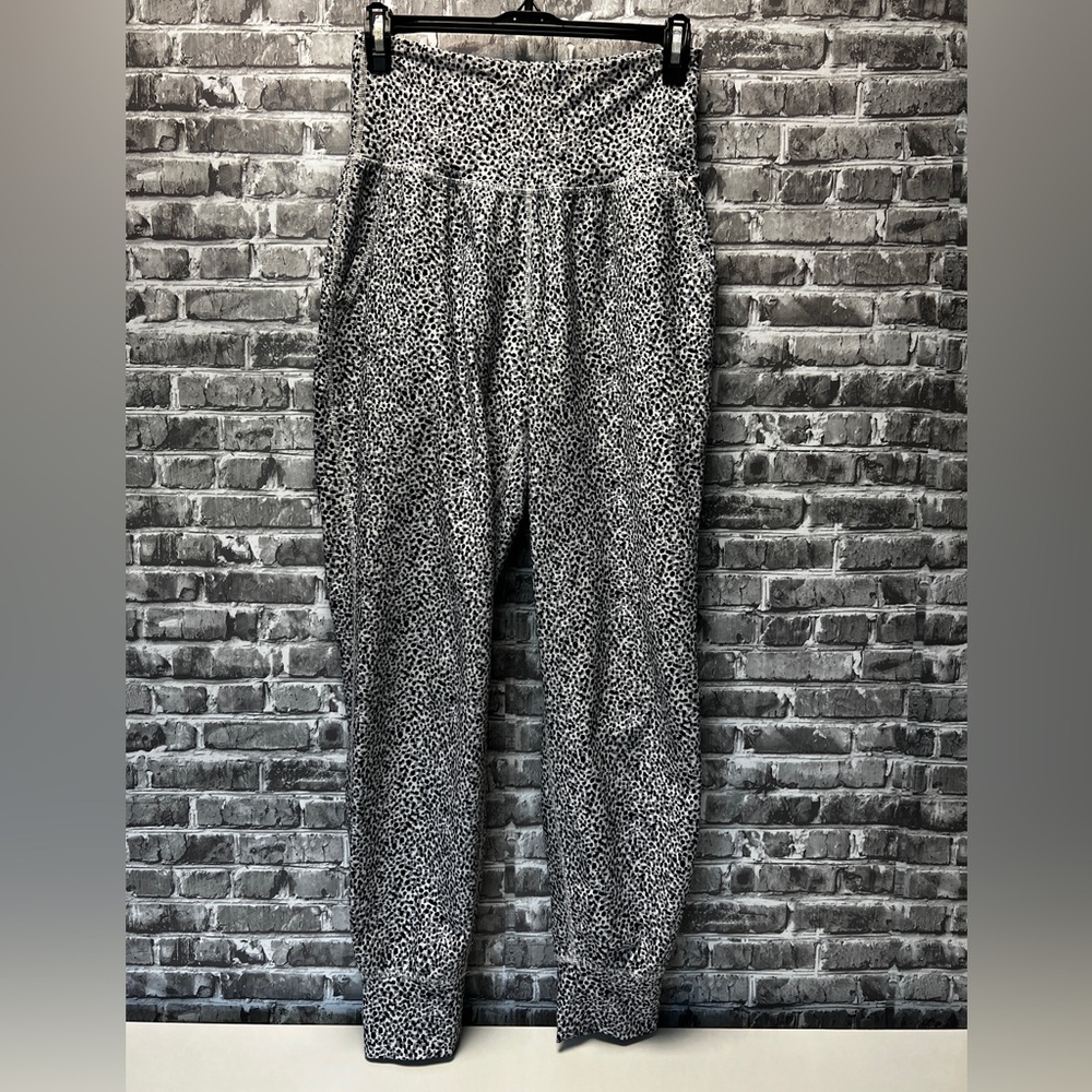 Old Navy joggers